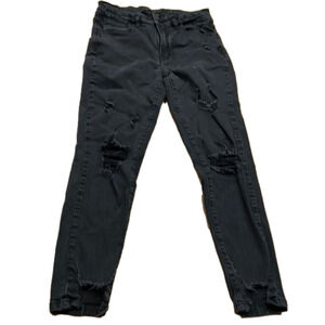 Ran can size 31 black distressed jeans good condition